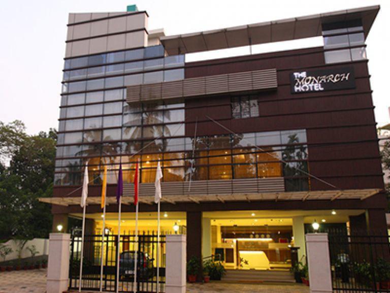Hotel Monarch Kozhikode Esterno foto